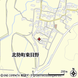 三重県いなべ市北勢町東貝野889周辺の地図