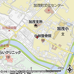 岡山県津山市加茂町塔中22周辺の地図
