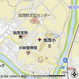 岡山県津山市加茂町塔中99周辺の地図