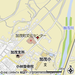 岡山県津山市加茂町塔中138周辺の地図