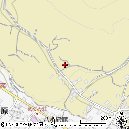 岡山県津山市加茂町塔中498周辺の地図