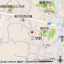 静岡県富士市三ツ沢周辺の地図