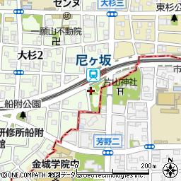 尼ケ坂公園トイレ周辺の地図