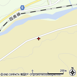 岡山県津山市加茂町小渕142周辺の地図