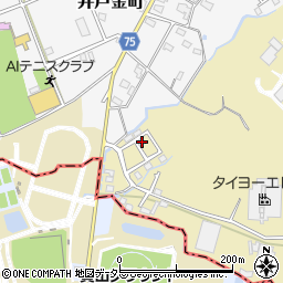 愛知県瀬戸市山の田町64周辺の地図