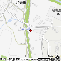愛知県瀬戸市台六町524周辺の地図