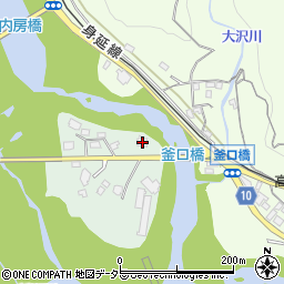 静岡県富士宮市内房3317周辺の地図