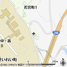 愛知県瀬戸市宝ケ丘町441-1周辺の地図