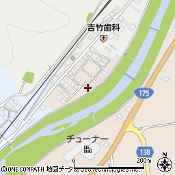 兵庫県丹波市市島町梶原988-44周辺の地図