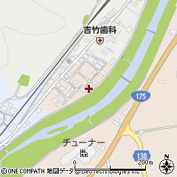 兵庫県丹波市市島町梶原988-45周辺の地図