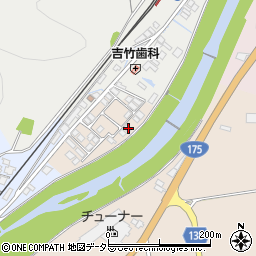 兵庫県丹波市市島町梶原988-47周辺の地図