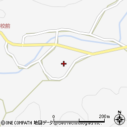 京都府京丹波町（船井郡）質美（白フジ）周辺の地図