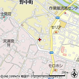 静岡県富士宮市野中町823周辺の地図