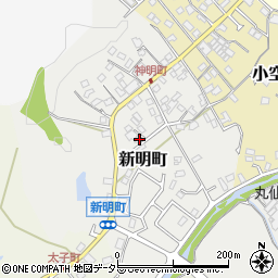 愛知県瀬戸市新明町83周辺の地図