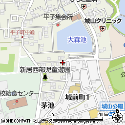 愛知県尾張旭市平子町中通124周辺の地図