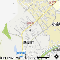 愛知県瀬戸市新明町121周辺の地図
