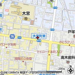興津ビル周辺の地図