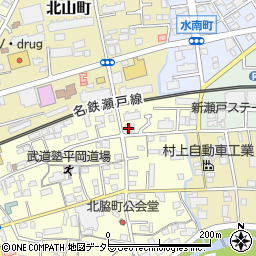 愛知県瀬戸市北脇町87周辺の地図