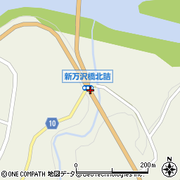 新万沢橋北詰周辺の地図