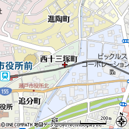 愛知県瀬戸市西十三塚町24周辺の地図