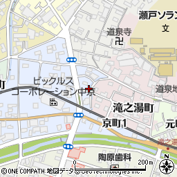 愛知県瀬戸市東十三塚町10周辺の地図