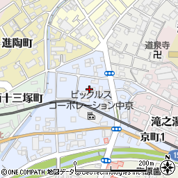 愛知県瀬戸市東十三塚町65周辺の地図