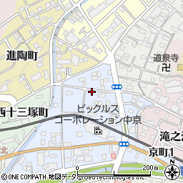 愛知県瀬戸市東十三塚町75周辺の地図