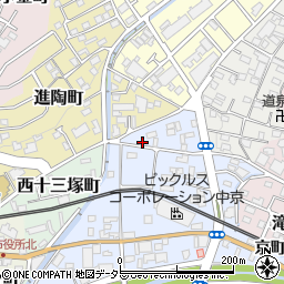 愛知県瀬戸市東十三塚町94-1周辺の地図