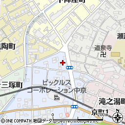 愛知県瀬戸市東十三塚町55周辺の地図