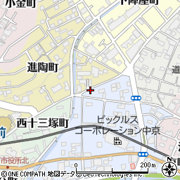 愛知県瀬戸市東十三塚町94-12周辺の地図