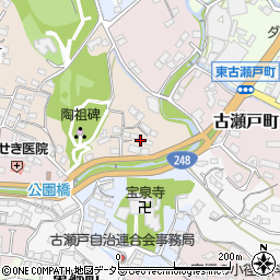 愛知県瀬戸市藤四郎町30周辺の地図