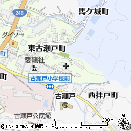 愛知県瀬戸市東古瀬戸町71-4周辺の地図