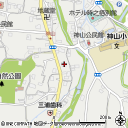 静岡県御殿場市神山802周辺の地図