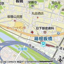 神奈川県小田原市板橋158周辺の地図