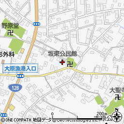 坂東区民会館周辺の地図