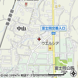 静岡県御殿場市中山1124周辺の地図