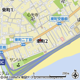 東町テラスハウス周辺の地図