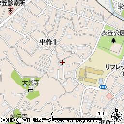神奈川県横須賀市平作1丁目20-17周辺の地図
