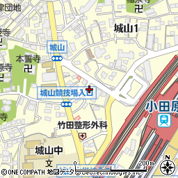 小田原城山郵便局周辺の地図