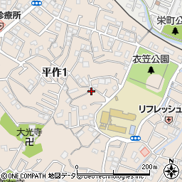 神奈川県横須賀市平作1丁目20-1周辺の地図