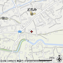 神奈川県三浦郡葉山町一色1900-9周辺の地図