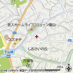 神奈川県三浦郡葉山町一色1940-15周辺の地図
