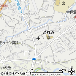 神奈川県三浦郡葉山町一色1867-1周辺の地図