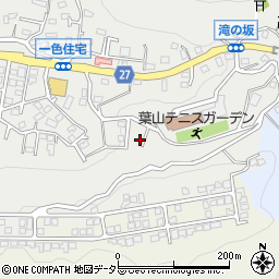 神奈川県三浦郡葉山町一色716-24周辺の地図