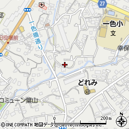神奈川県三浦郡葉山町一色1123-14周辺の地図