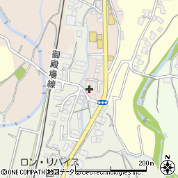 静岡県御殿場市竈3-7周辺の地図