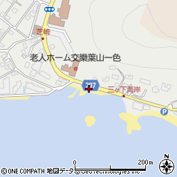 神奈川県三浦郡葉山町一色2400-8周辺の地図