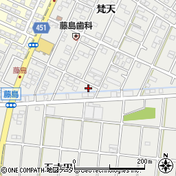 愛知県小牧市藤島町梵天136周辺の地図