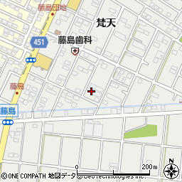 愛知県小牧市藤島町梵天138-3周辺の地図