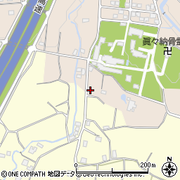 静岡県御殿場市竈1441-19周辺の地図